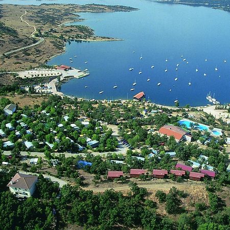 Camping De Cervera De Buitrago Εξωτερικό φωτογραφία