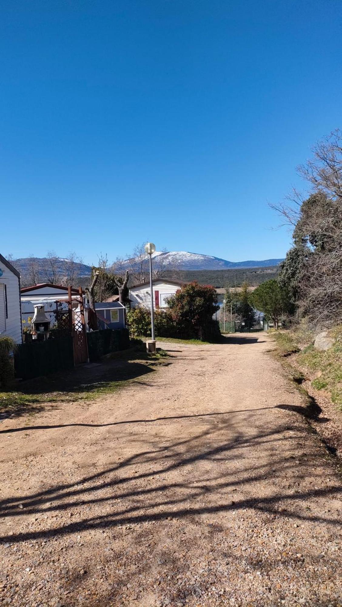 Camping De Cervera De Buitrago Εξωτερικό φωτογραφία