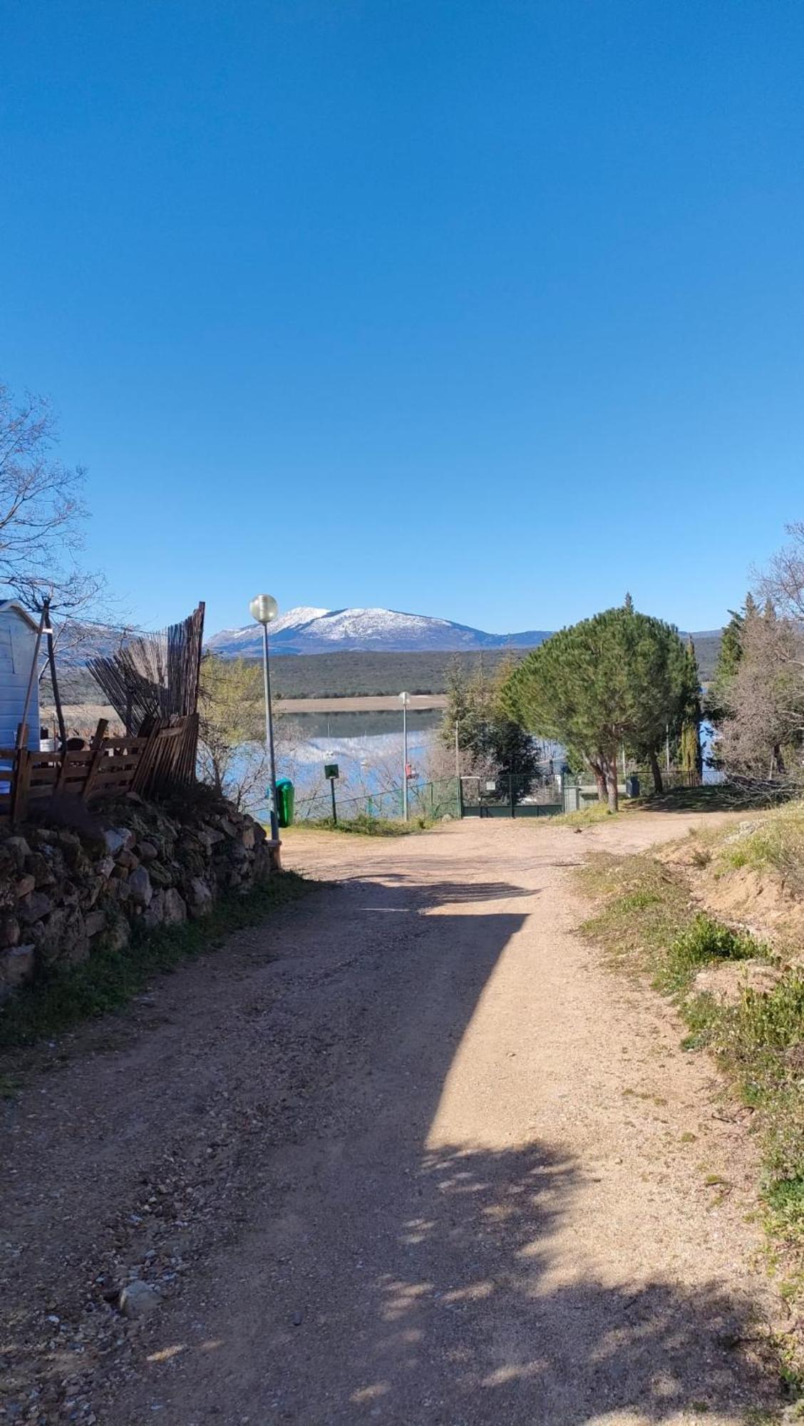 Camping De Cervera De Buitrago Ξενοδοχείο Εξωτερικό φωτογραφία