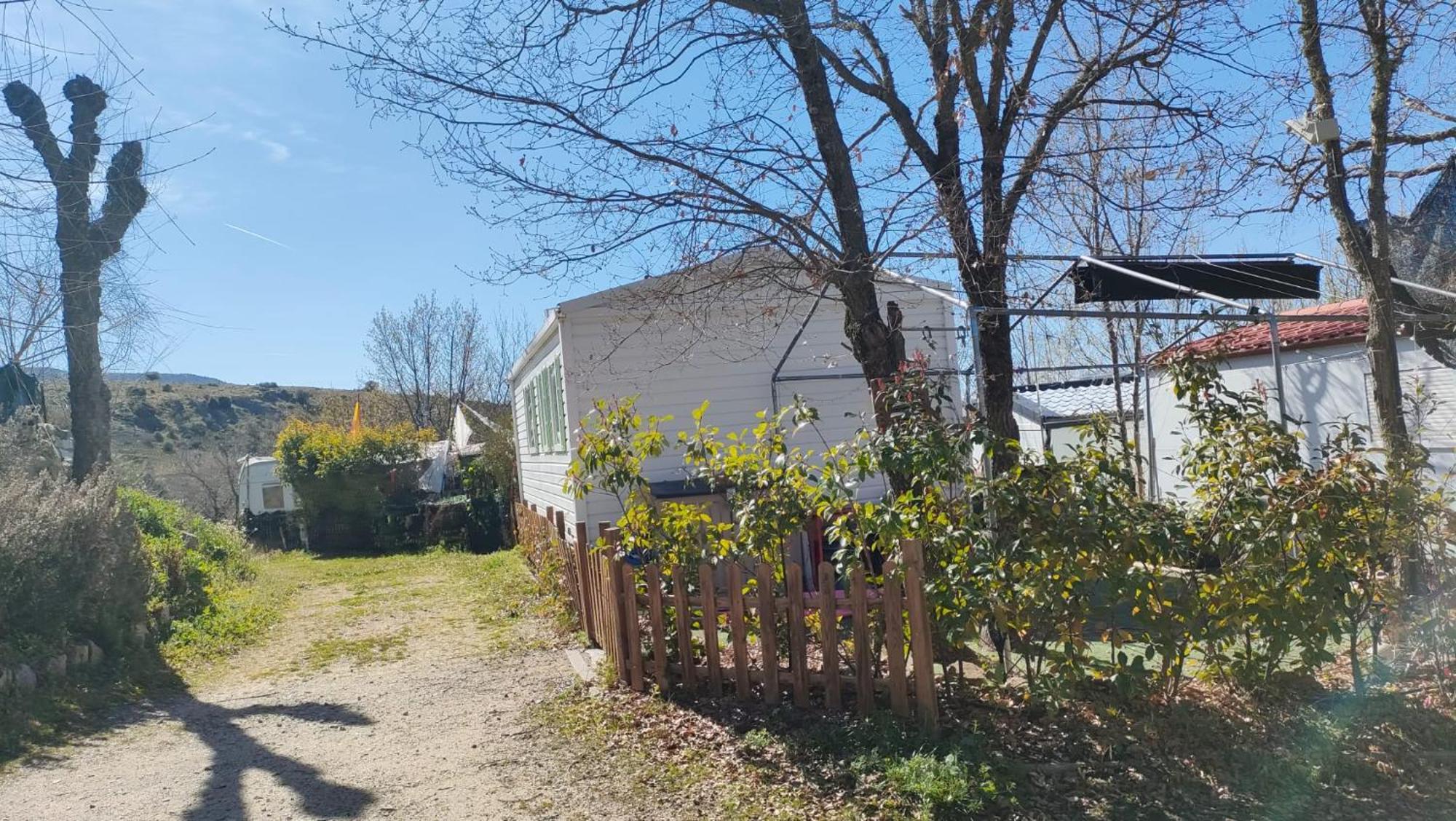 Camping De Cervera De Buitrago Εξωτερικό φωτογραφία