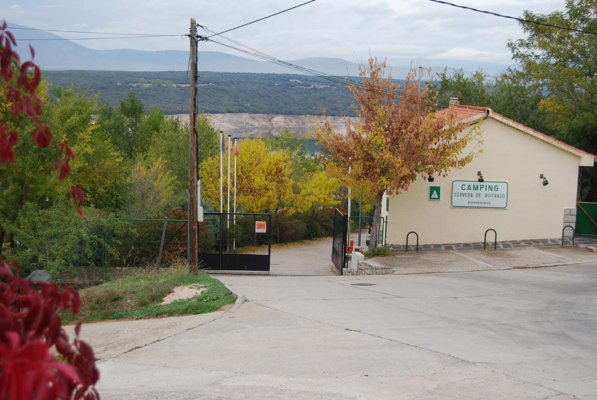 Camping De Cervera De Buitrago Εξωτερικό φωτογραφία