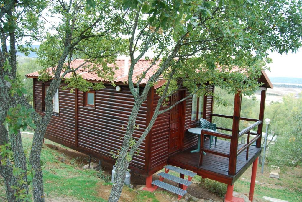 Camping De Cervera De Buitrago Εξωτερικό φωτογραφία